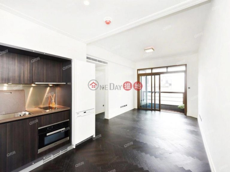 Castle One By V | 2 bedroom Low Floor Flat for Rent