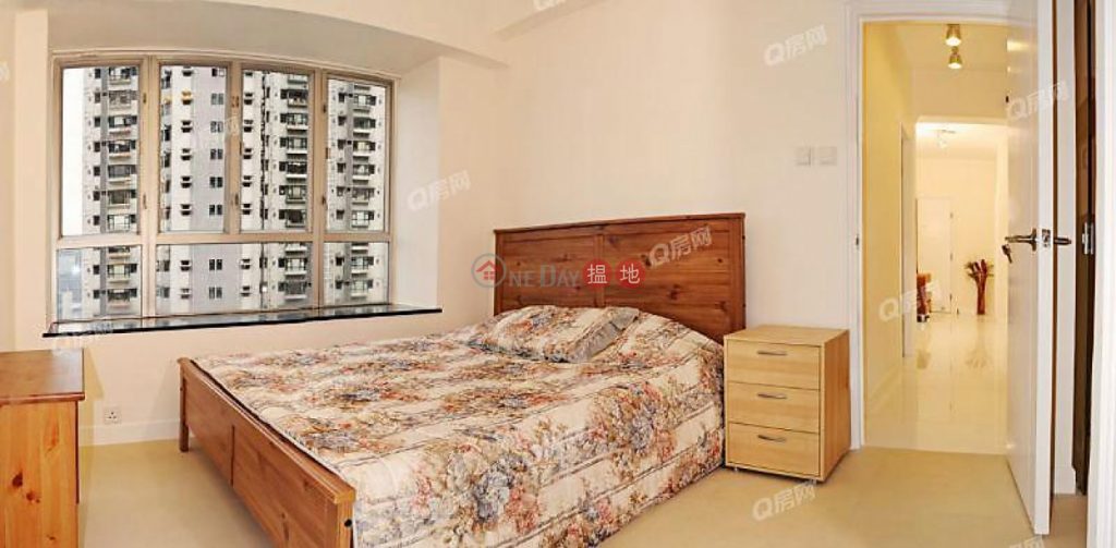 Floral Tower | 2 bedroom High Floor Flat for Rent