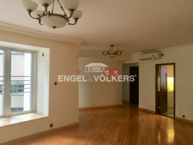 3 Bedroom Family Flat for Rent in Central Mid Levels