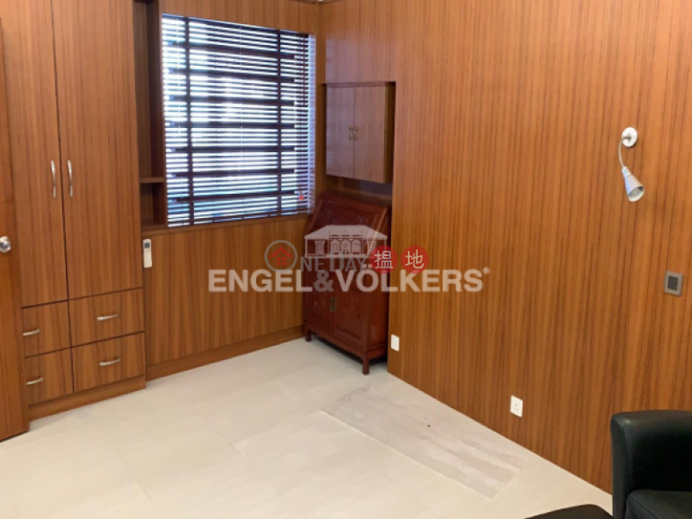 2 Bedroom Flat for Rent in Central Mid Levels