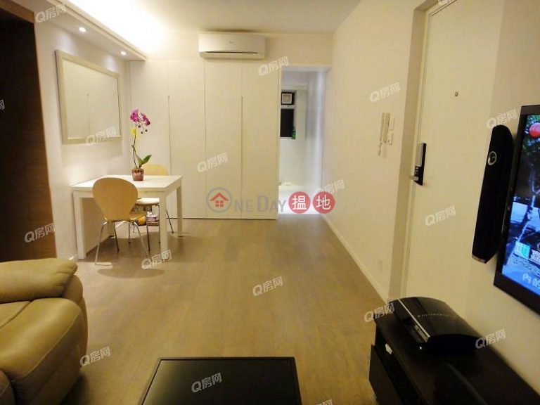 Cimbria Court | 2 bedroom High Floor Flat for Sale