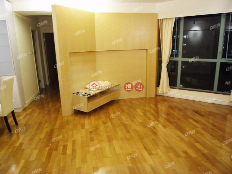 Goldwin Heights | 3 bedroom Mid Floor Flat for Sale