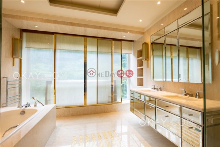 Luxurious 3 bedroom on high floor with balcony | Rental