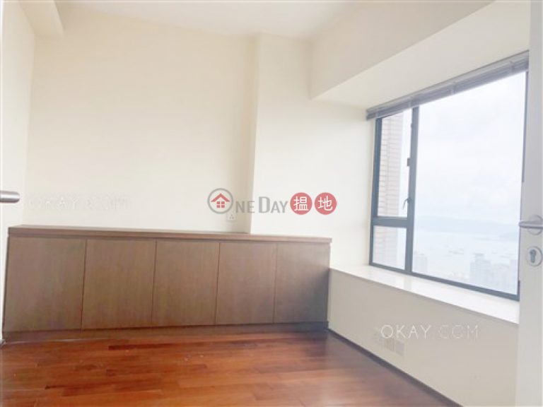 Beautiful 4 bed on high floor with balcony & parking | Rental