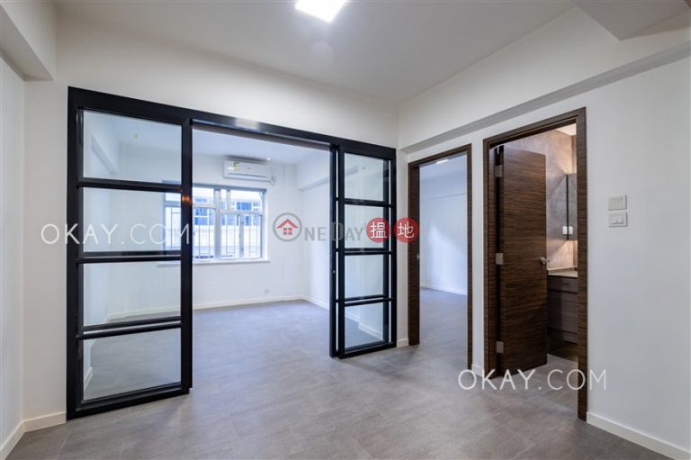 Intimate 2 bedroom in Mid-levels Central | Rental