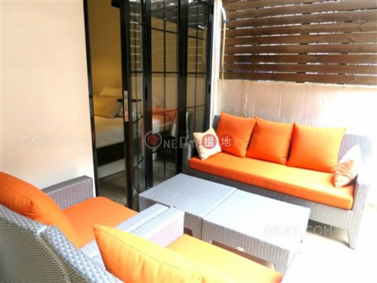 Nicely kept 1 bedroom with terrace | Rental