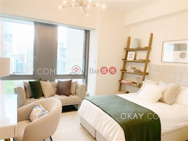 Unique 4 bedroom with balcony & parking | Rental