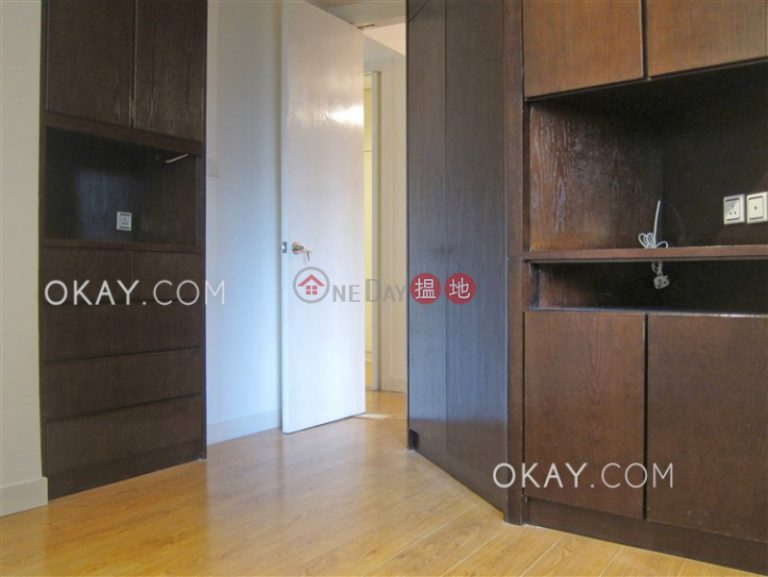 Rare 3 bedroom in Mid-levels West | Rental