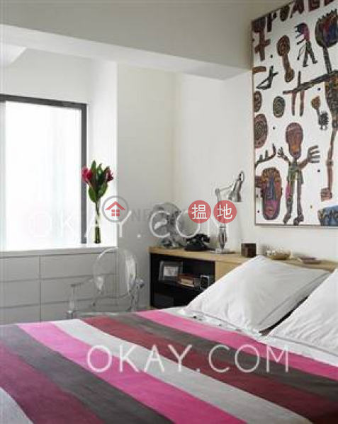 Rare 2 bedroom with rooftop & balcony | Rental