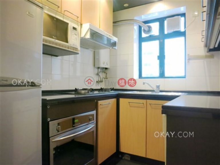 Lovely 3 bedroom in Mid-levels West | Rental