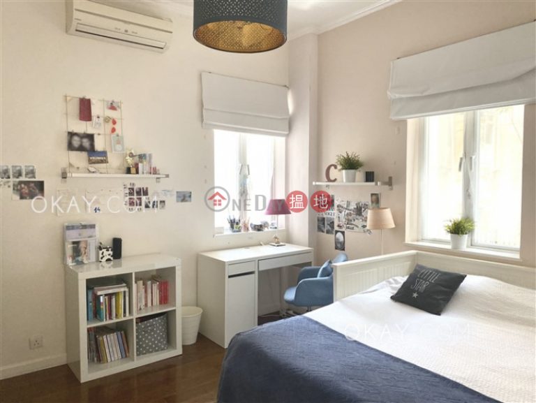 Lovely 3 bedroom with terrace | Rental