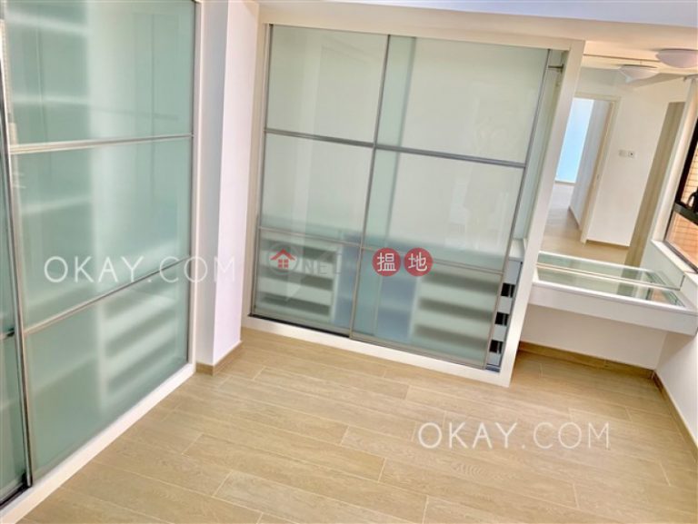 Efficient 2 bed on high floor with sea views & balcony | Rental