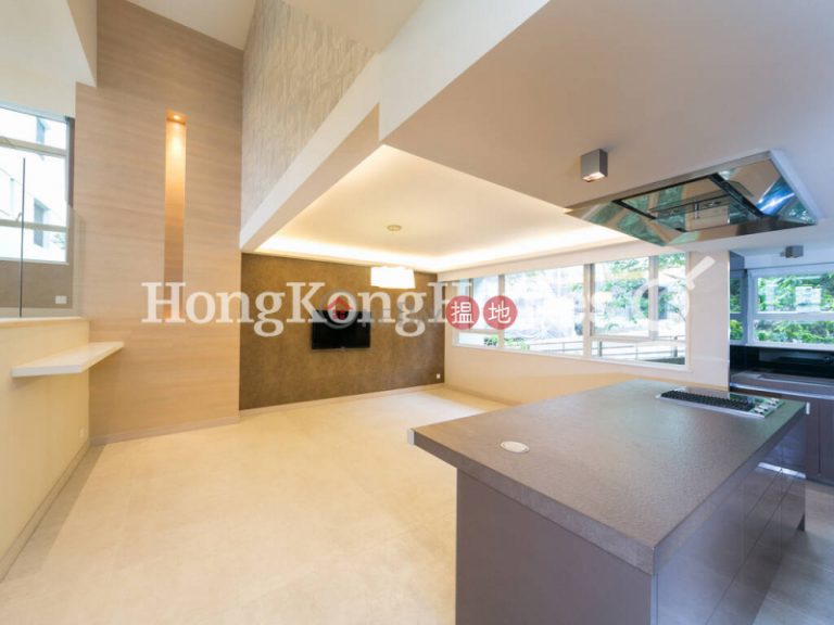 3 Bedroom Family Unit for Rent at May Tower 1