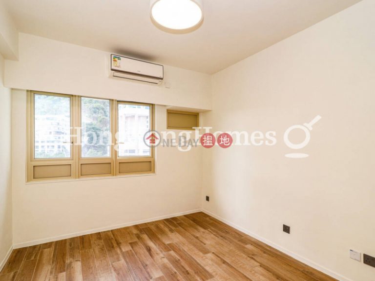 3 Bedroom Family Unit for Rent at St. Joan Court