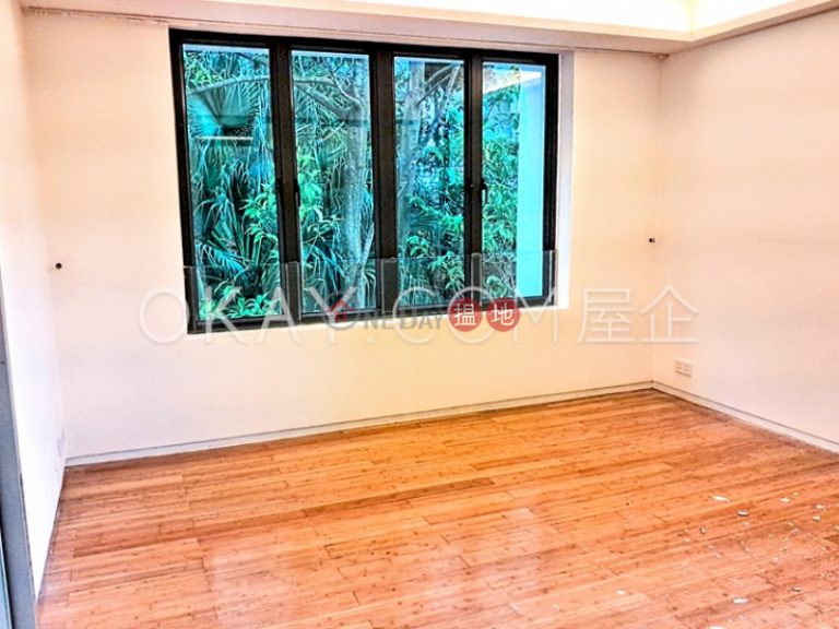 Efficient 3 bed on high floor with rooftop & balcony | Rental