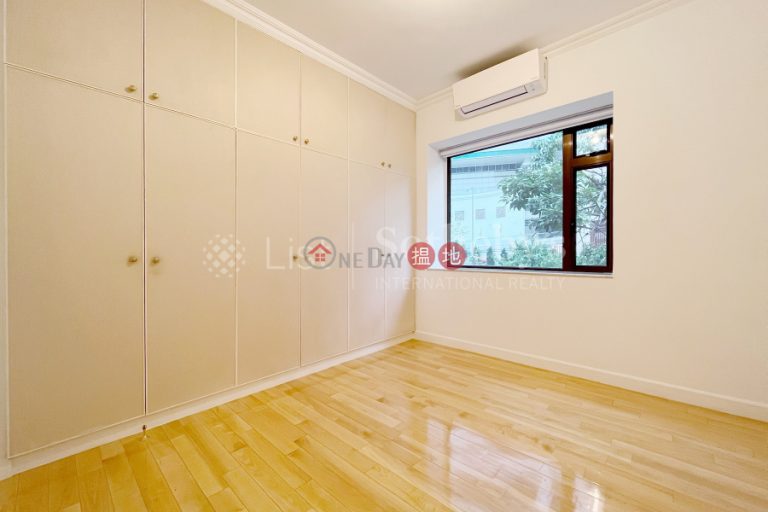 Property for Rent at Kam Fai Mansion with 2 Bedrooms