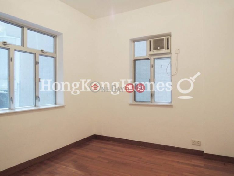3 Bedroom Family Unit for Rent at Hillview