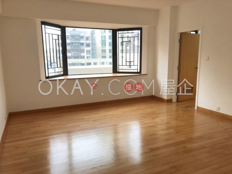 Efficient 4 bed on high floor with balcony & parking | Rental