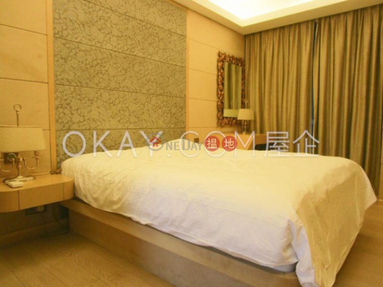 Tasteful 2 bedroom with balcony & parking | Rental