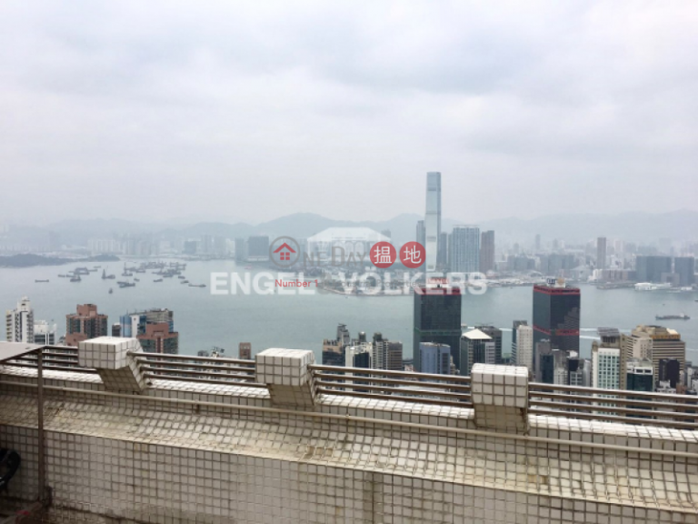 3 Bedroom Family Flat for Sale in Mid Levels - West