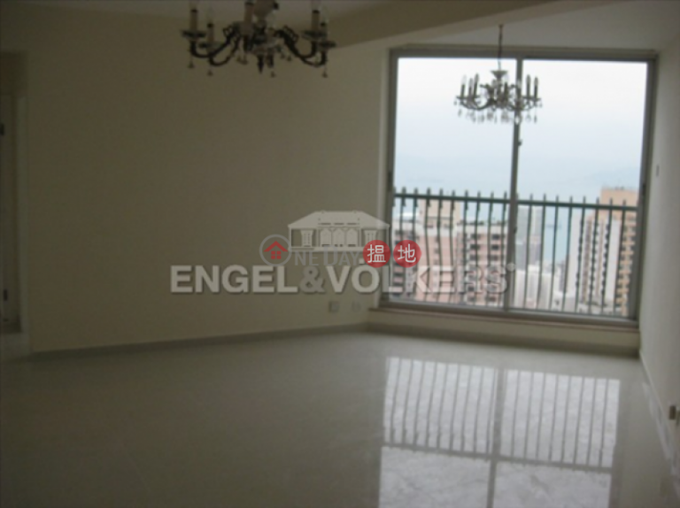 3 Bedroom Family Flat for Sale in Mid Levels West