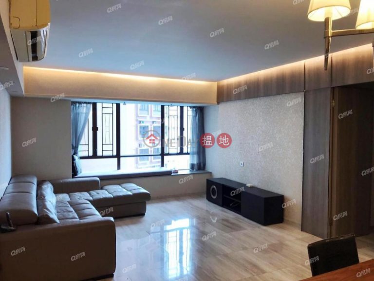 Excelsior Court | 3 bedroom Low Floor Flat for Rent