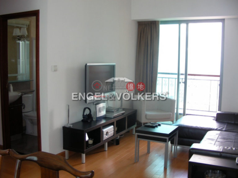 3 Bedroom Family Apartment/Flat for Sale in Mid Levels