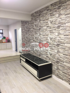 2 Bedroom Flat for Sale in Central Mid Levels