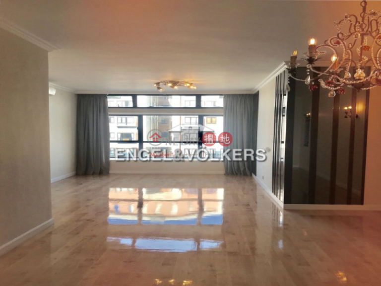 3 Bedroom Family Flat for Sale in Central Mid Levels
