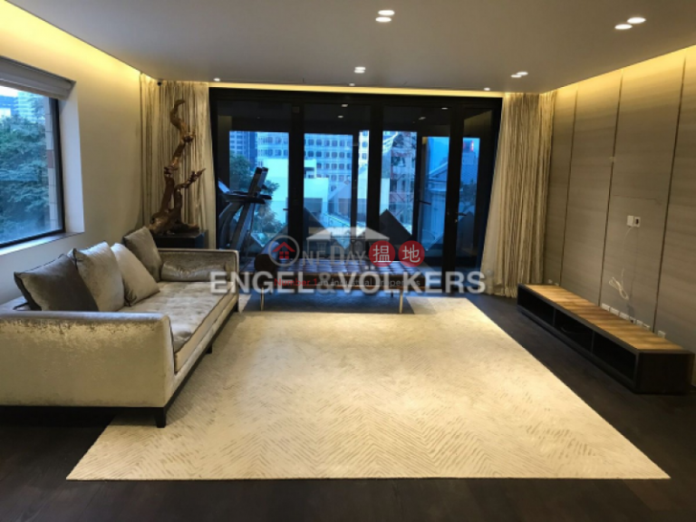 4 Bedroom Luxury Flat for Sale in Central Mid Levels