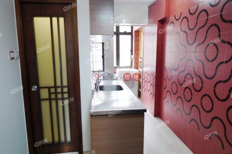 Fook Kee Court | 1 bedroom Mid Floor Flat for Sale