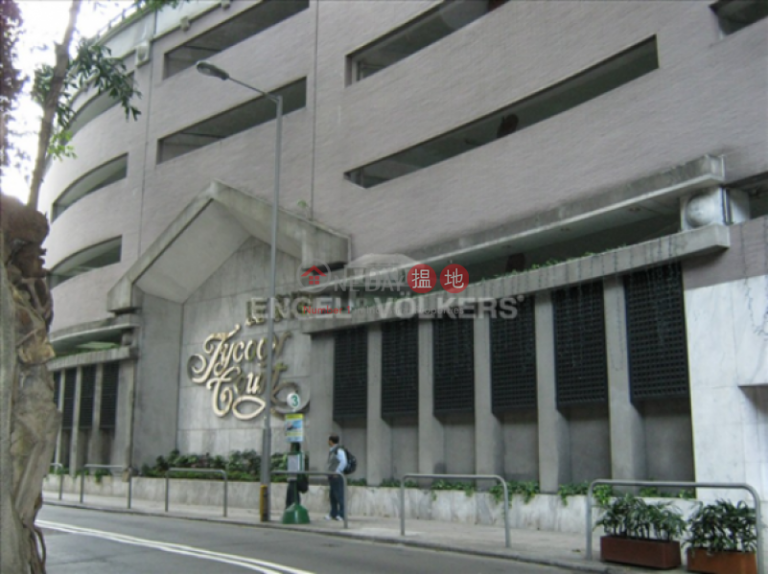 2 Bedroom Flat for Sale in Central Mid Levels