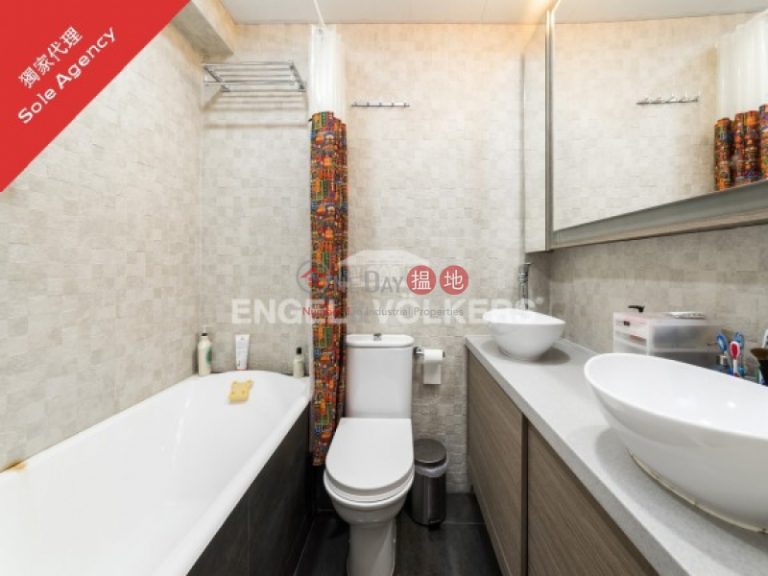 Beautifully appointed 3 bedroom in Realty Garden Vienna Court