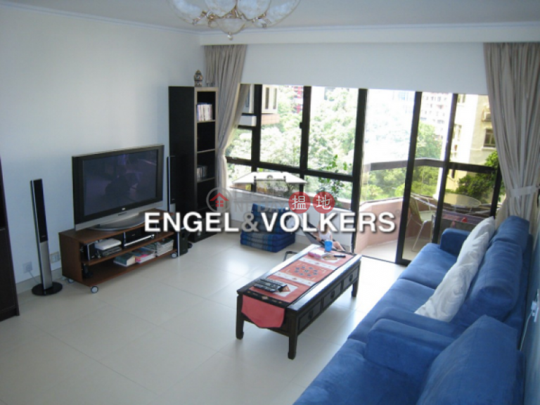 3 Bedroom Family Flat for Sale in Mid Levels West
