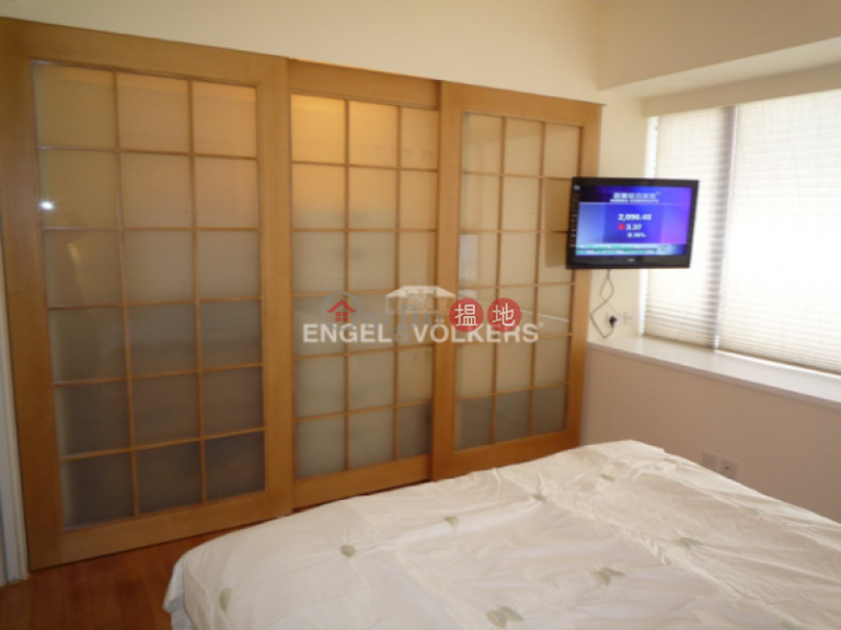 1 Bed Flat for Sale in Mid Levels West
