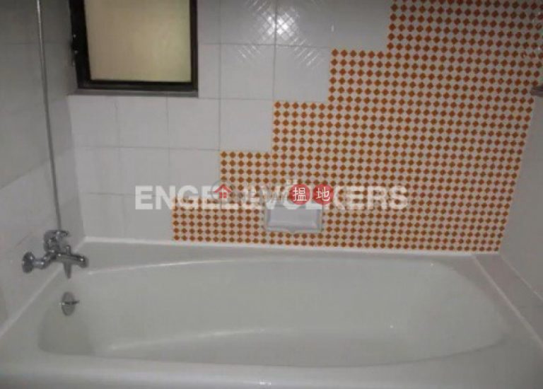 3 Bedroom Family Flat for Rent in Central Mid Levels
