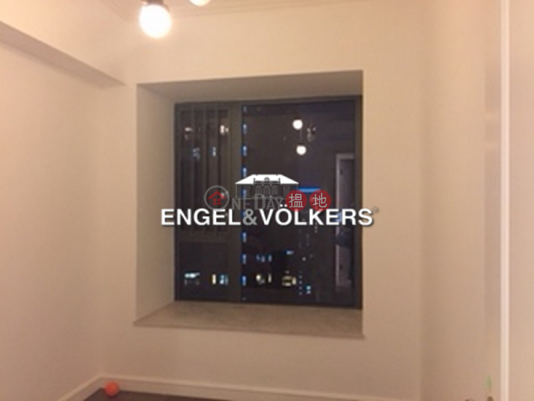 4 Bedroom Luxury Flat for Sale in Mid Levels West