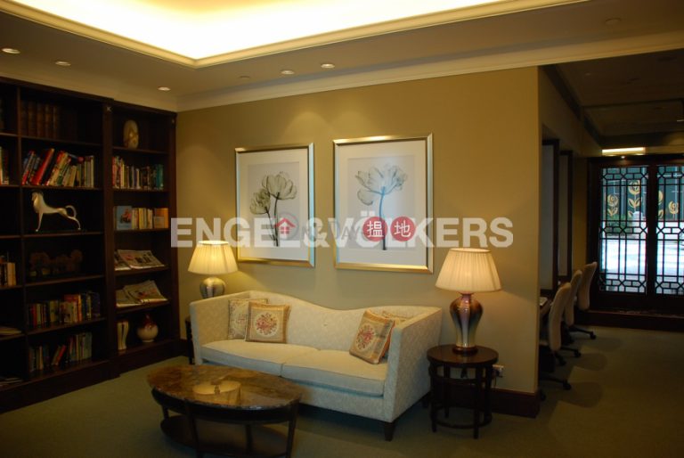 3 Bedroom Family Flat for Rent in Central Mid Levels