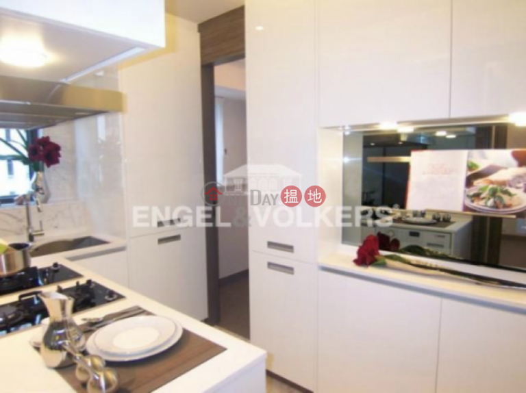 1 Bed Flat for Rent in Central Mid Levels