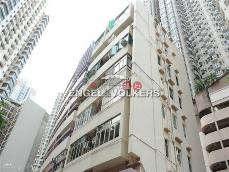 4 Bedroom Luxury Flat for Sale in Mid Levels West