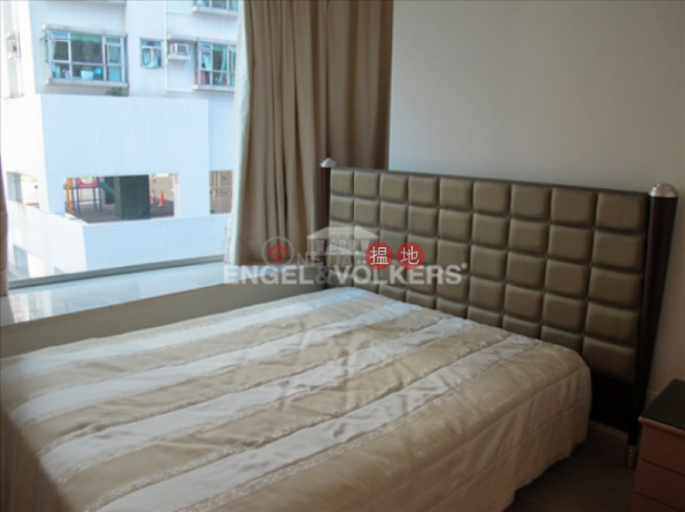 3 Bedroom Family Flat for Sale in Mid Levels West