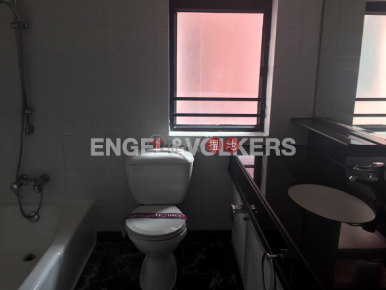 4 Bedroom Luxury Flat for Rent in Central Mid Levels