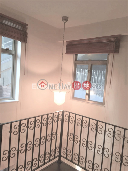 1 Bed Flat for Sale in Mid Levels West