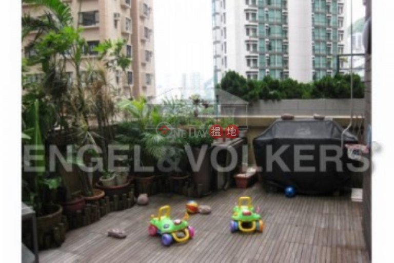 4 Bedroom Luxury Flat for Sale in Mid Levels West