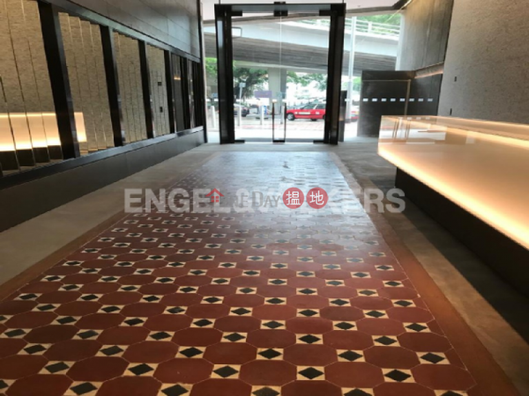 Studio Flat for Rent in Mid-Levels East