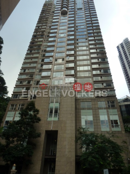 4 Bedroom Luxury Flat for Rent in Central Mid Levels
