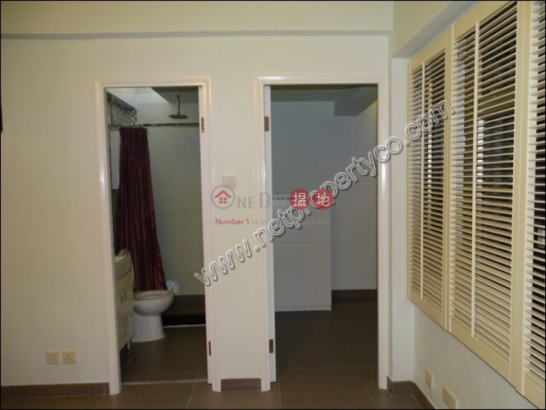 Apartment for Sale in Mid-Level Central