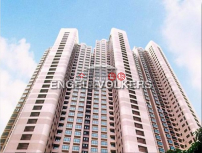 3 Bedroom Family Flat for Rent in Central Mid Levels