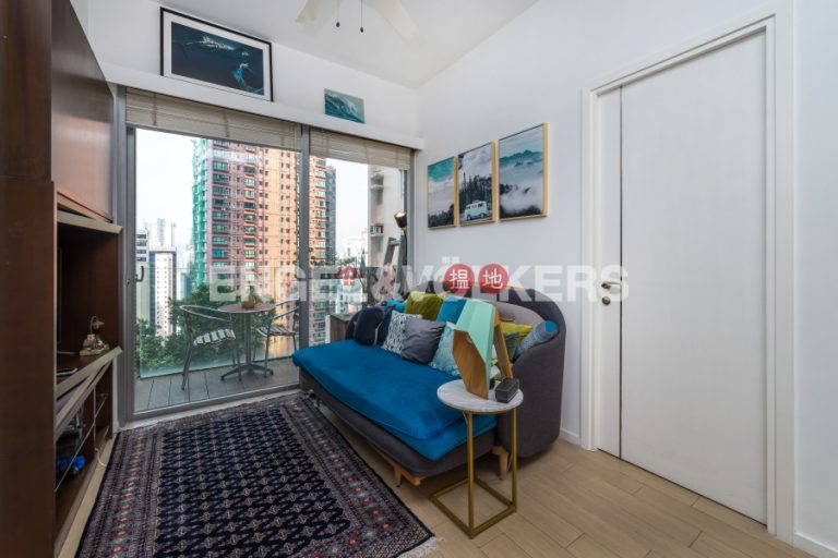 2 Bedroom Flat for Sale in Mid Levels West