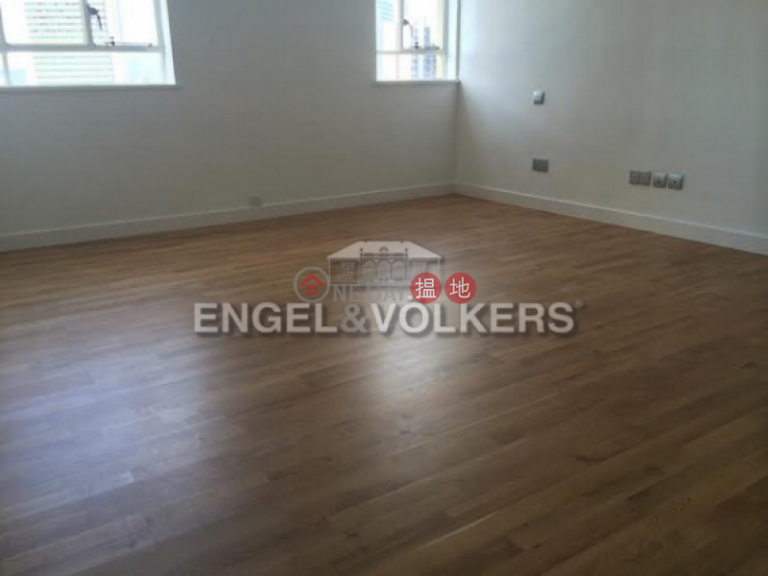 4 Bedroom Luxury Flat for Rent in Central Mid Levels